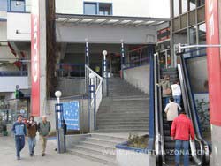 pokretne stepenice na autobusnom